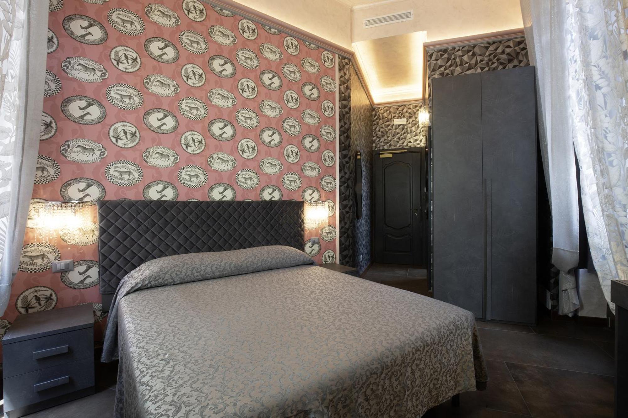 Antica Dimora Delle Cinque Lune Hotel